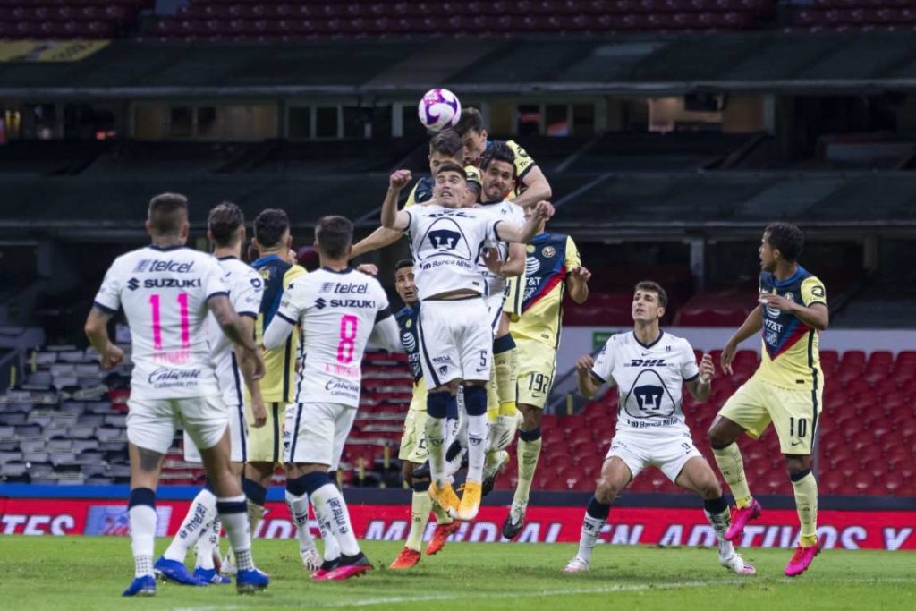 América alcanzó a Pumas, 2-2