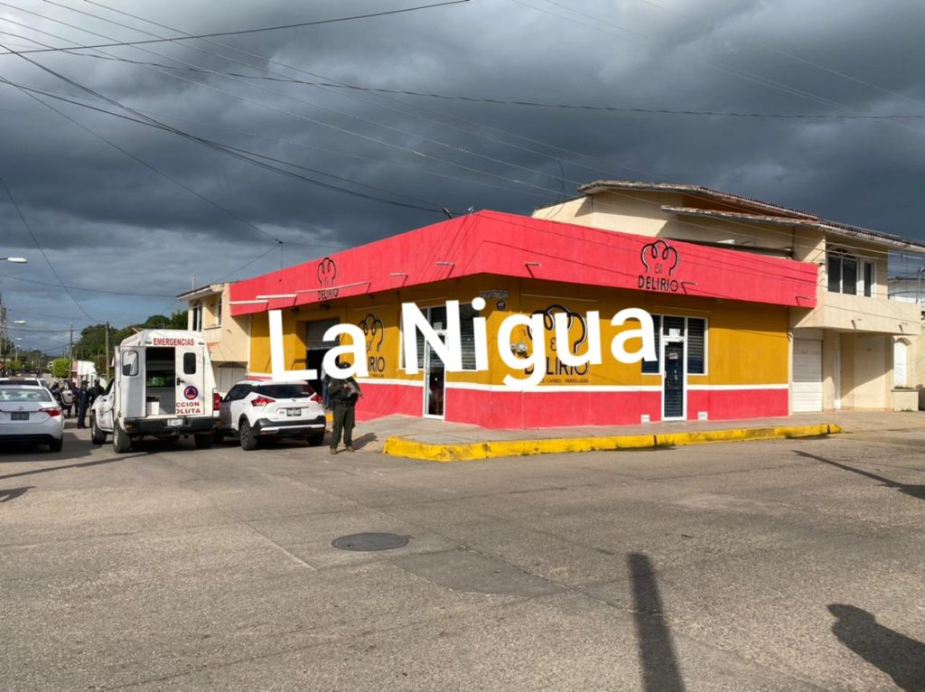 Ataque armado contra restaurante de Oluta; una fiscal y una diputada local en el interior