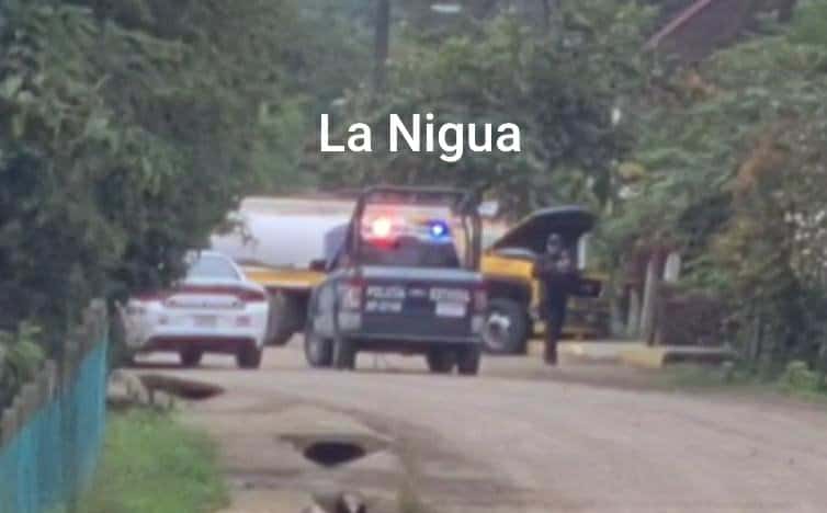 Aseguran pipa con hidrocarburo en Tihuatlán 2 20210215 061001674738061490500629