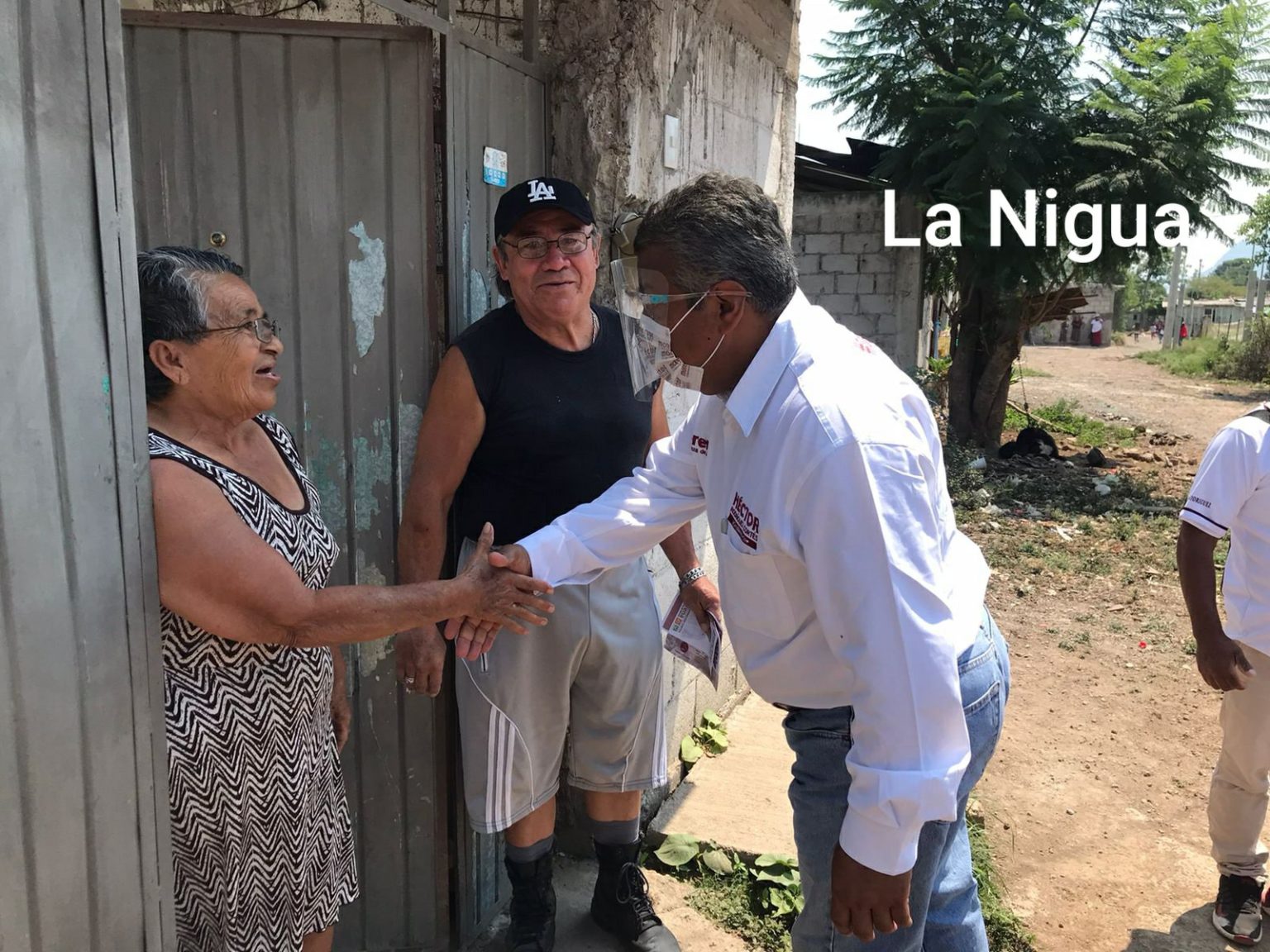 Se compromete Héctor Rodríguez a apoyar a los Bomberos y la Cultura