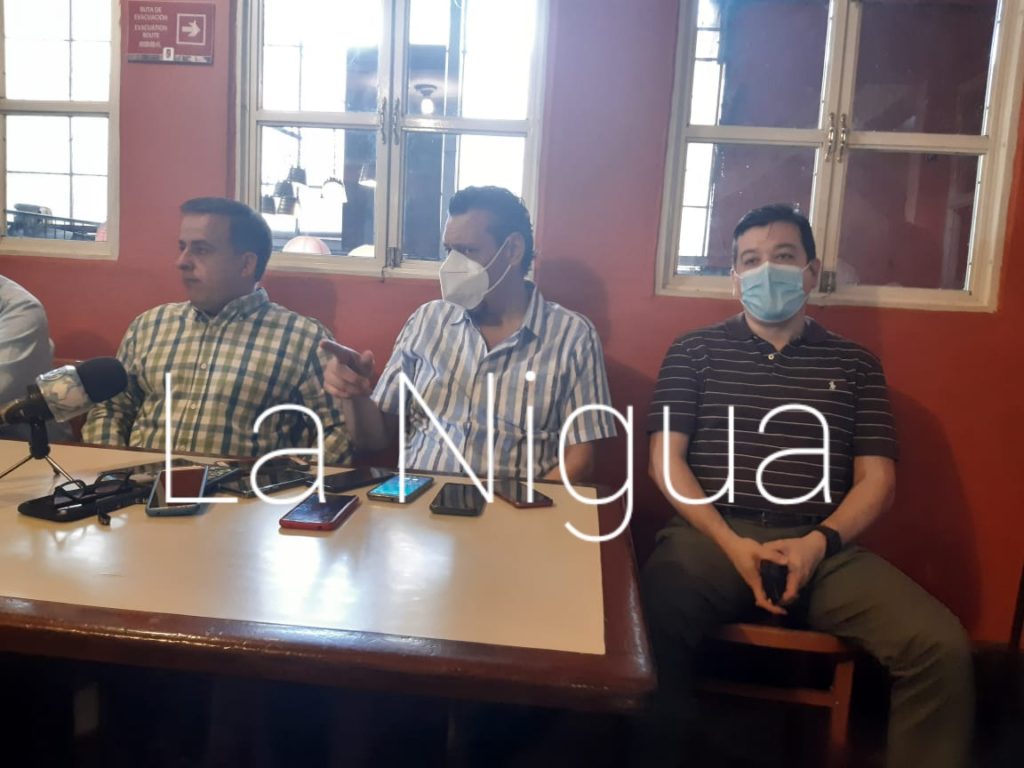 Piden empresarios ampliar carriles en caseta de peaje de Fortín. 1 20210624 185414