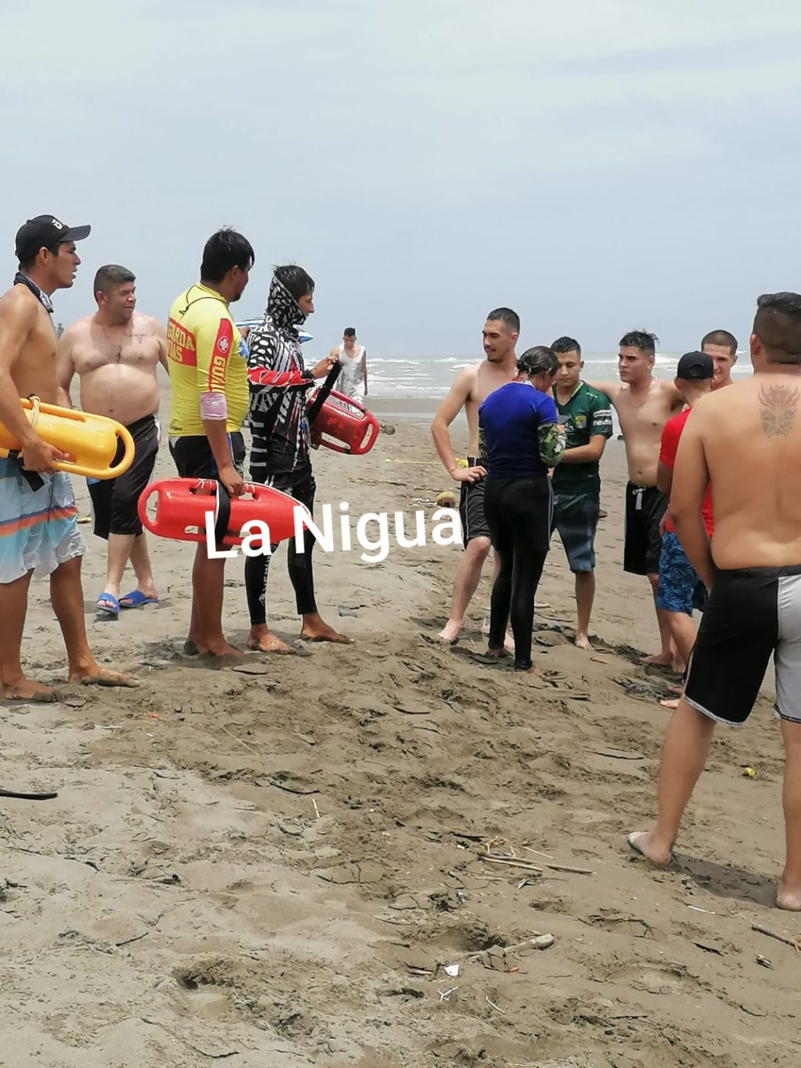 Se salvan de morir ahogados, turistas de Nuevo León en Tecolutla
