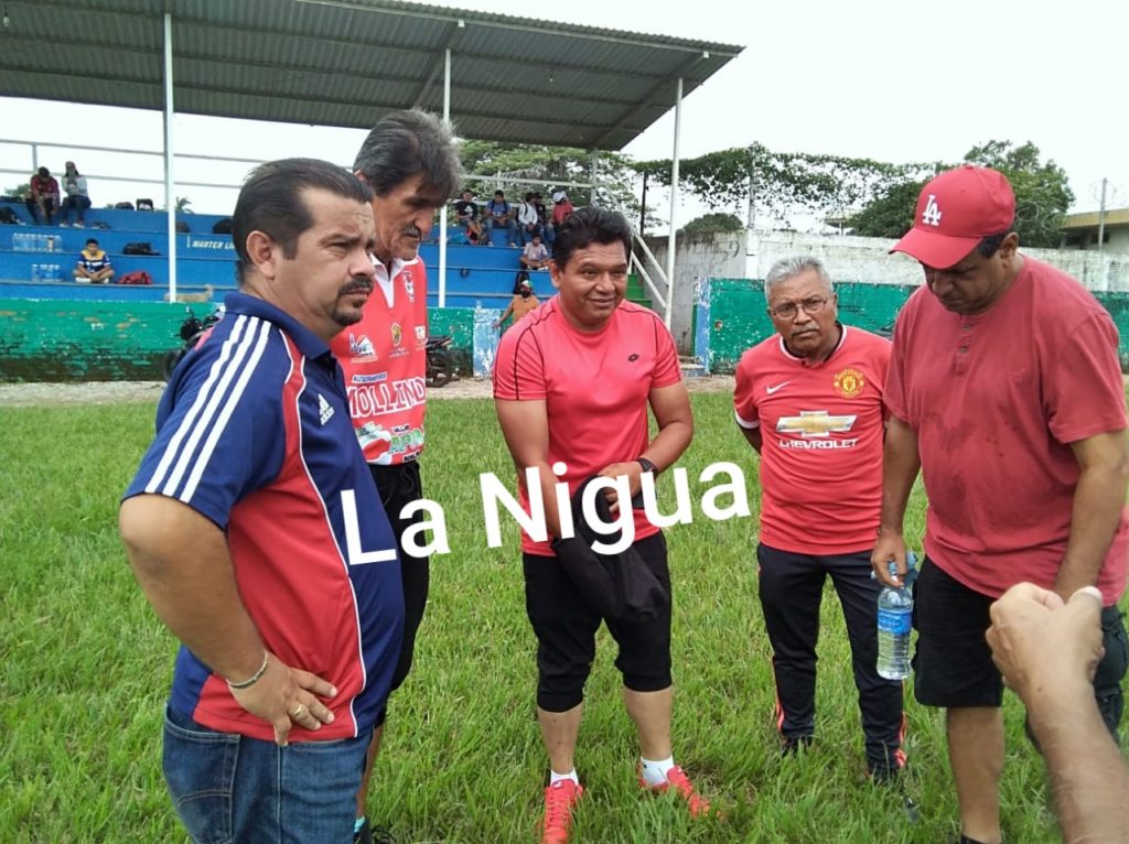 Gallos de Potrero empató 2-2