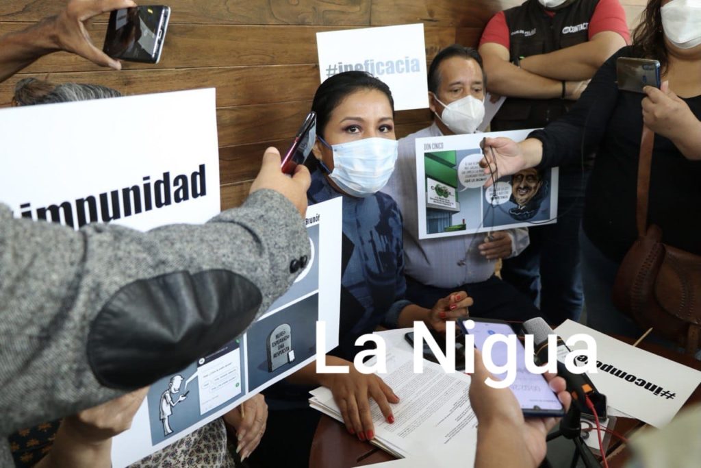 Pide Barzón de Resistencia Civil renuncia de titular de la CONDUSEF