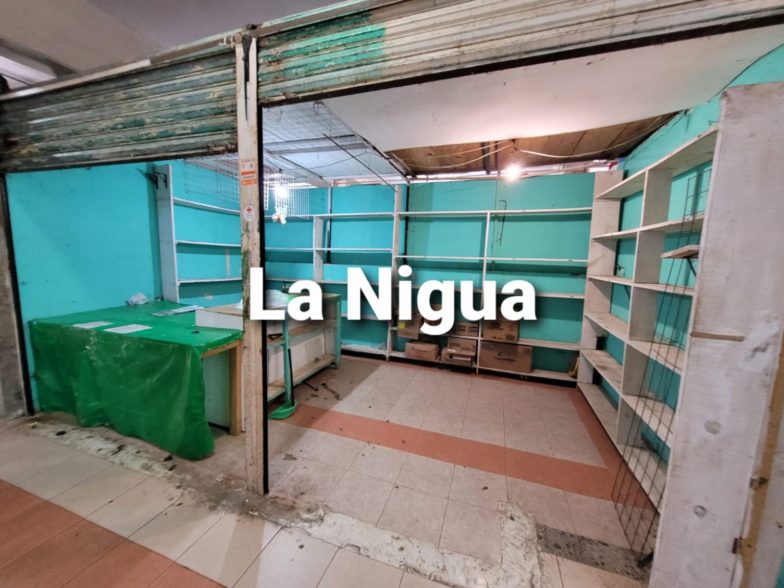 No fue robo, fue desalojo de un local del mercado “Juarez” en Papantla