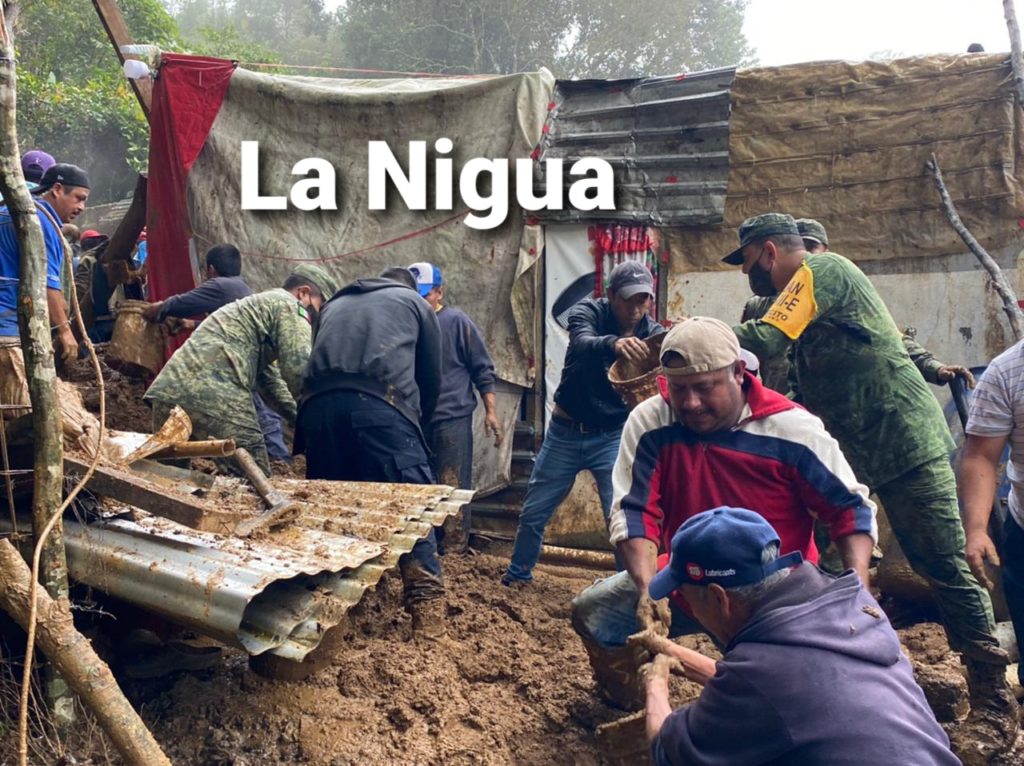 Muere menor de 7 años en deslave en la colonia 21 de Marzo de Xalapa y en la Brisas del Sedeño en Banderillas, 6 integrantes de una familia perdieron la vida