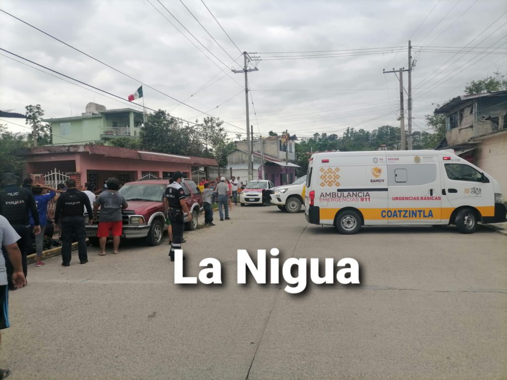 Al techar su casa en Barrio de Xico, se electrocuta un coatzinteco 2 20210924 170216