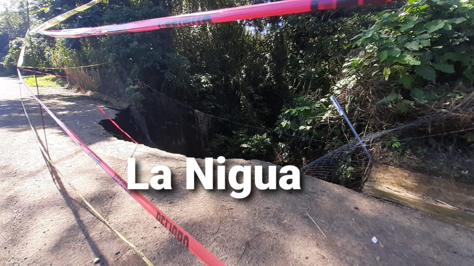 En malas condiciones carreteras de Tlalnelhuayocan