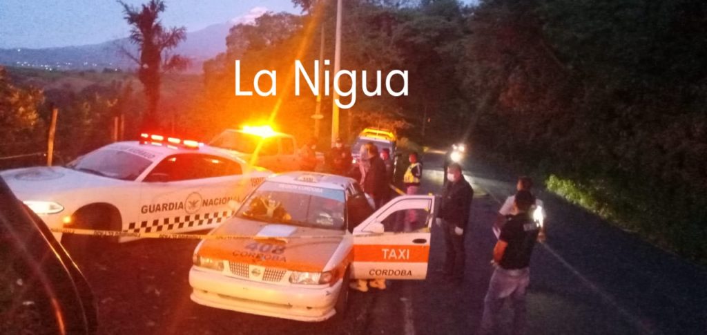 Fallece taxista sobre la Huatusco -Coscomatepec.