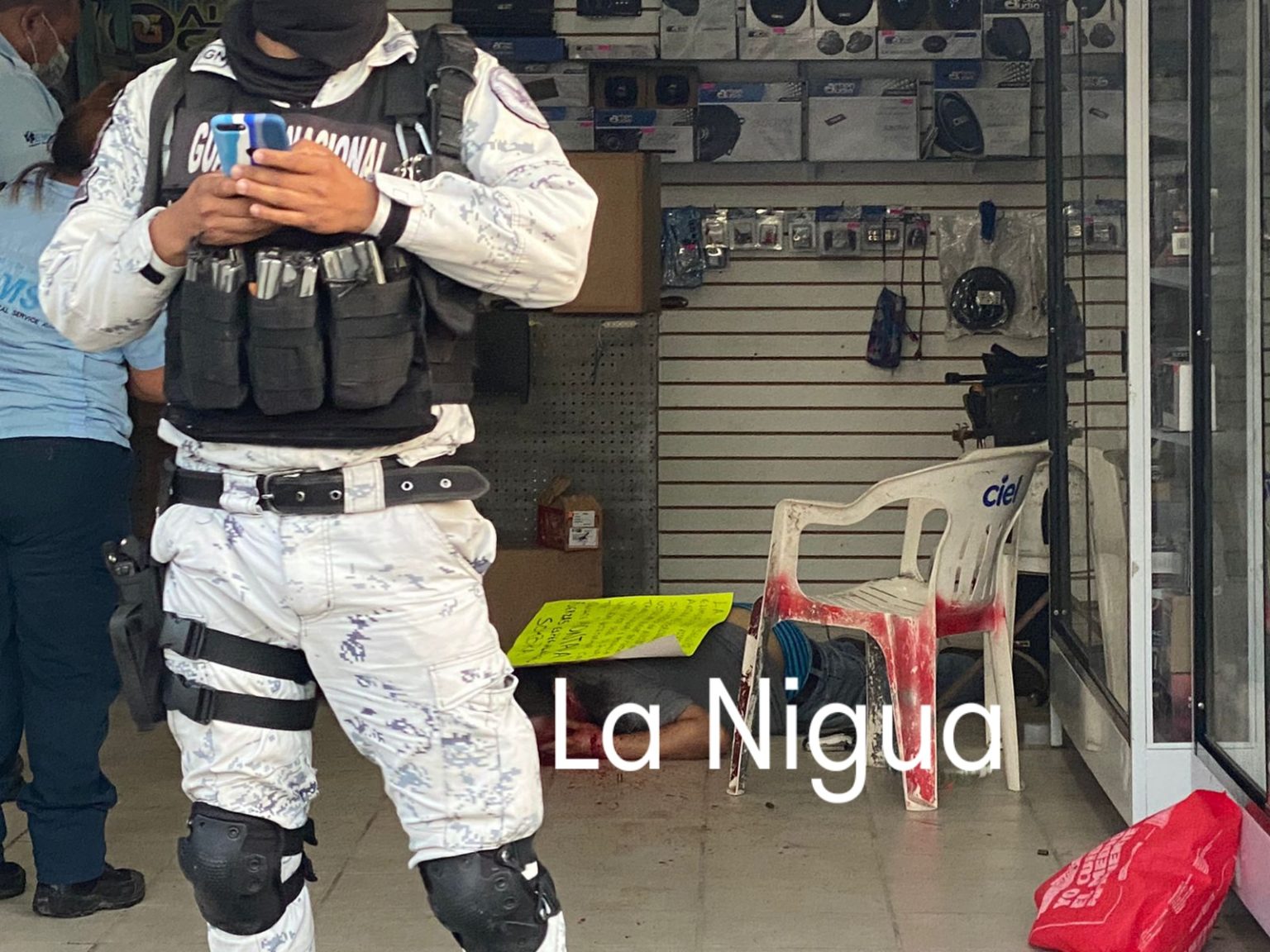 Acribillan a propietario de negocio de “AUDIO MANÍA” en Álamo