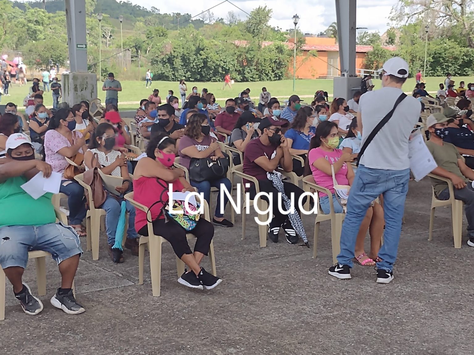 Cientos de papantecos, acudieron a vacunarse contra el COVID 19 por segunda vez