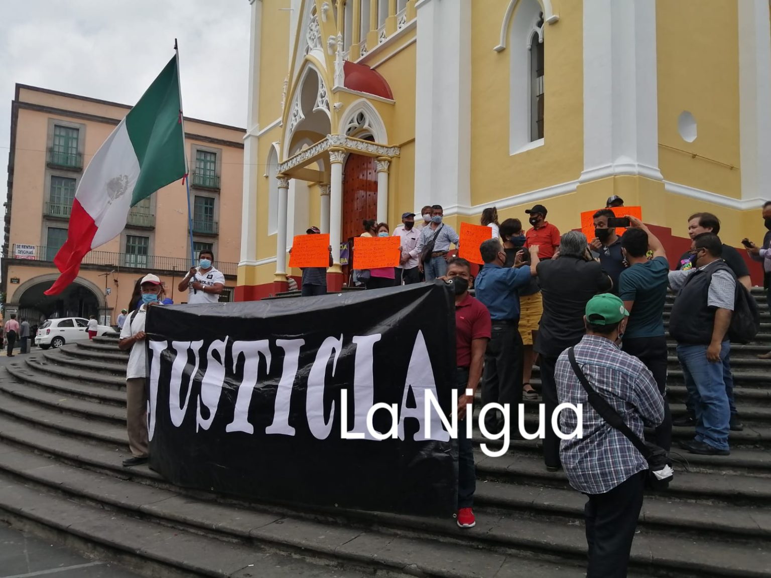 Ex elementos de la desaparecida Policía Intermunicipal piden que les paguen su liquidación