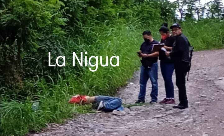 Encuentran una persona muerta en el camino al basurero en Martínez de la Torre