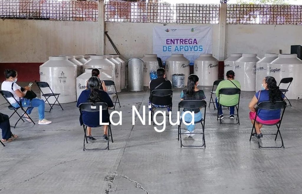 ENTREGAN ALMACENAMIENTOS