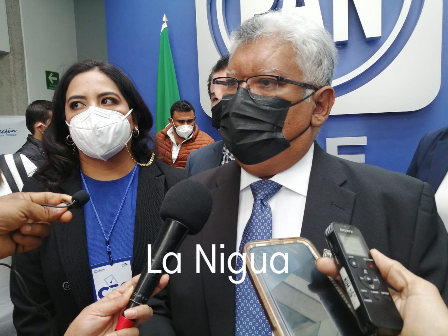 Se registra Joaquín Guzmán Avilés como candidato a dirigencia estatal del PAN