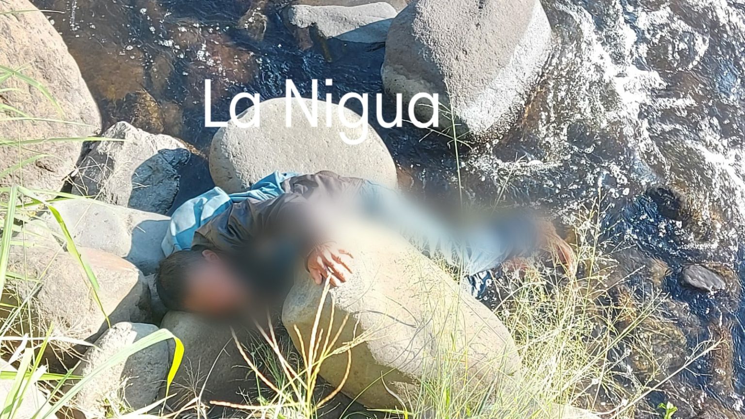 Se desbarranca hombre en Río Seco