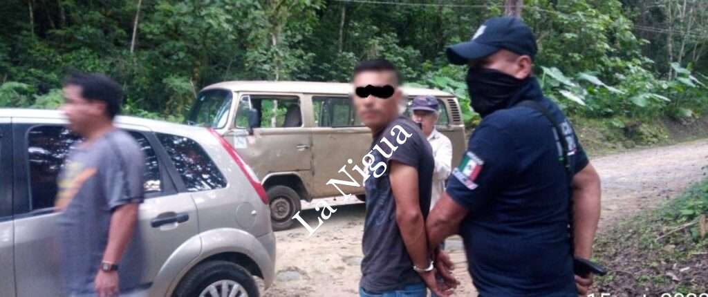 DETIENE A ASALTANTE; POLICÍA MUNICIPAL DE IXTACZOQUITLÁN.