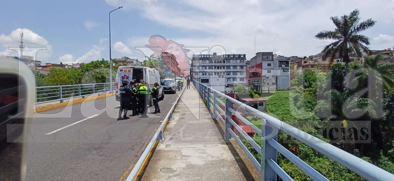 Provoca movilización intento de suicidio en puente de la calle 6. 10 IMG 20240712 WA0063