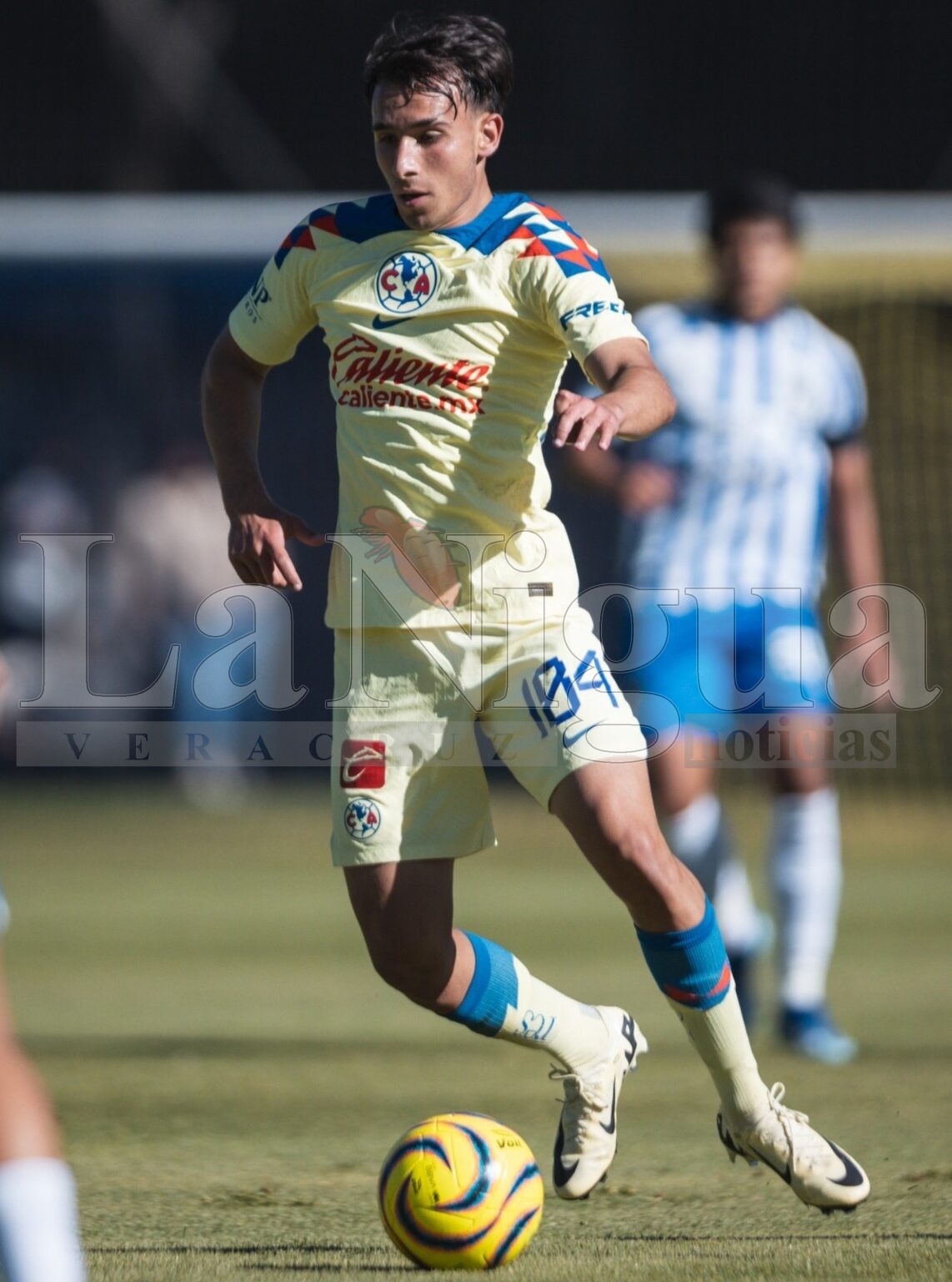 Toño Álvarez Debuta en Primera División con el América
