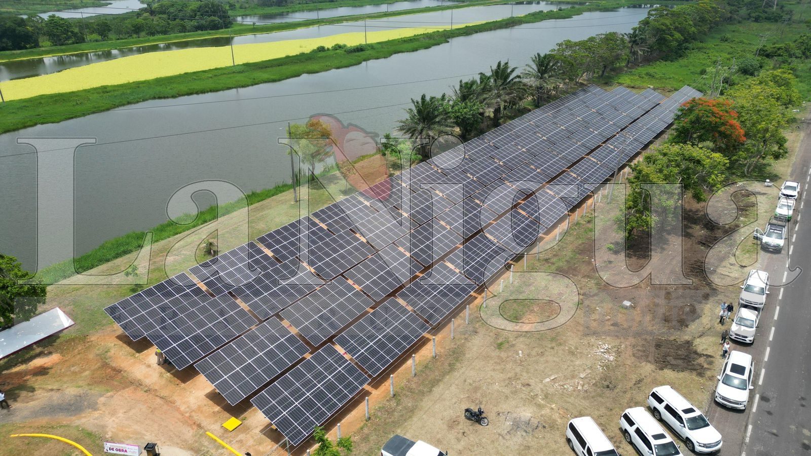 INAUGURA ROCÍO NAHLE PRIMER PARQUE FOTOVOLTAICO EN EL SUR DE VERACRUZ 4 IMG 20240720 WA0089