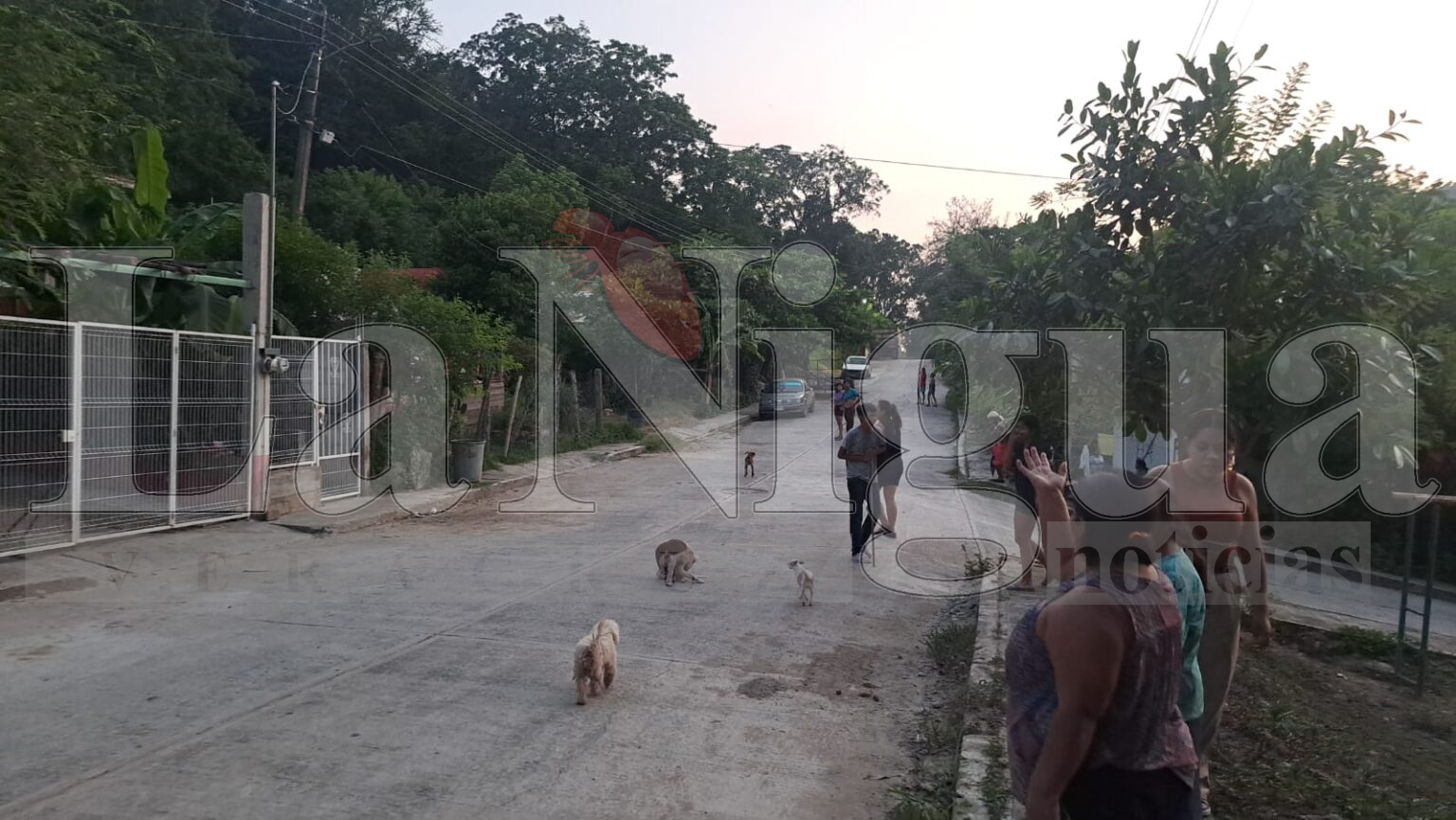 Vecinos de El Abra buscaban afanosamente a par de ladrones