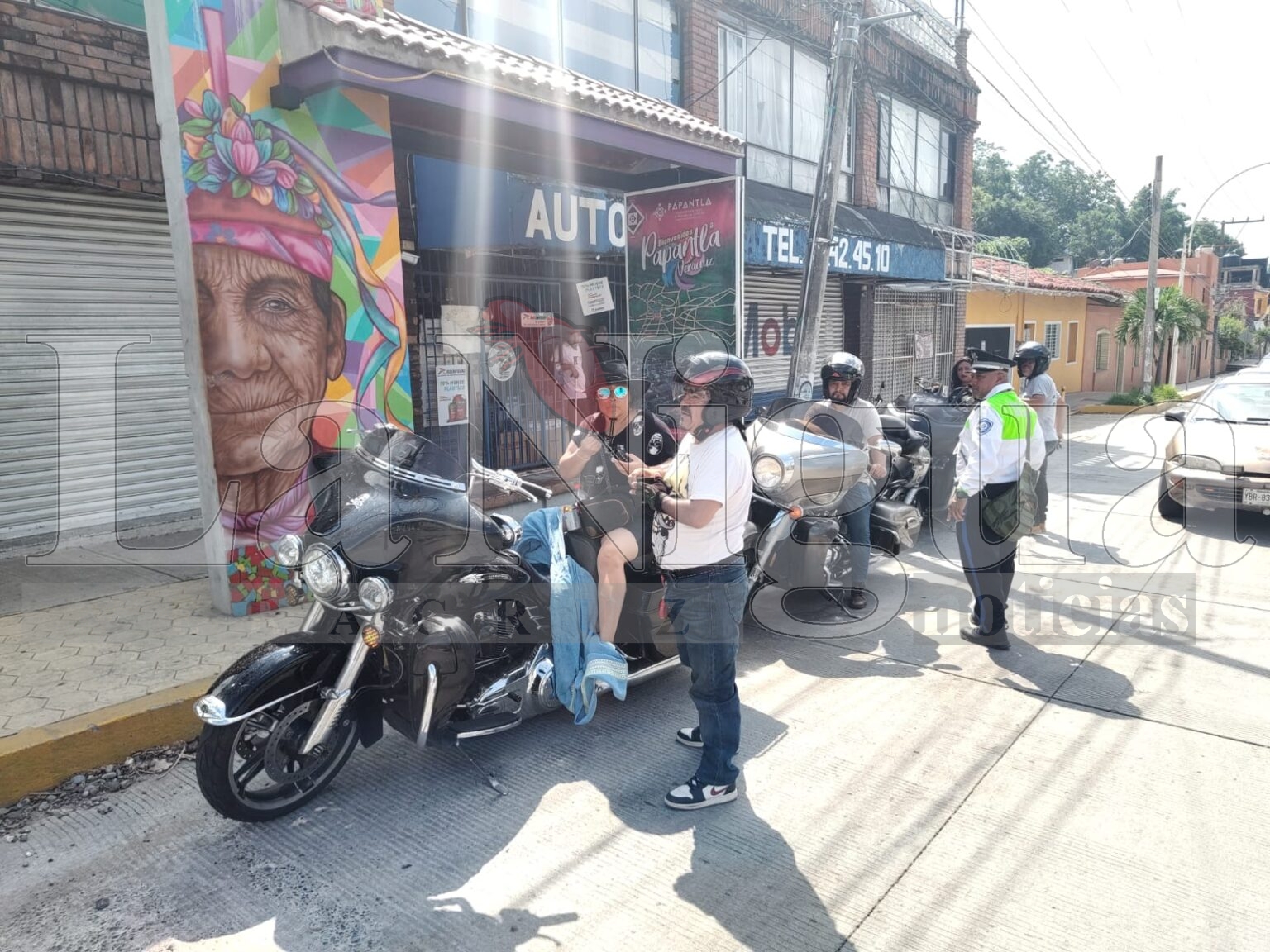 Meten autoridades preventivas a motociclistas en Papantla