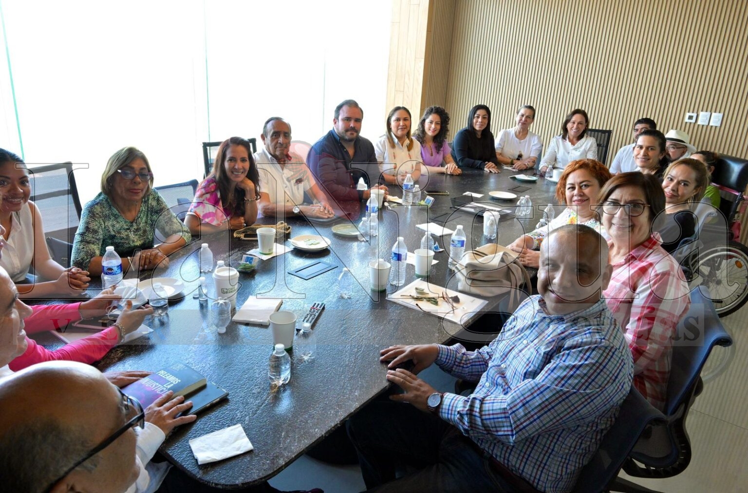 ROCÍO NAHLE RECONOCE COMPROMISO DE BANCADA DE MORENA EN LA CÁMARA DE DIPUTADOS