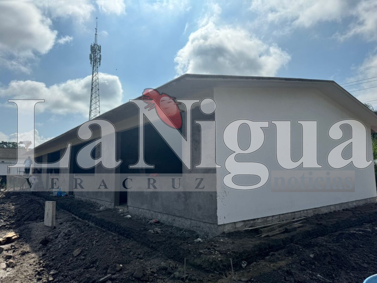 Avanza la Construcción del Edificio de la Universidad de Chocamán