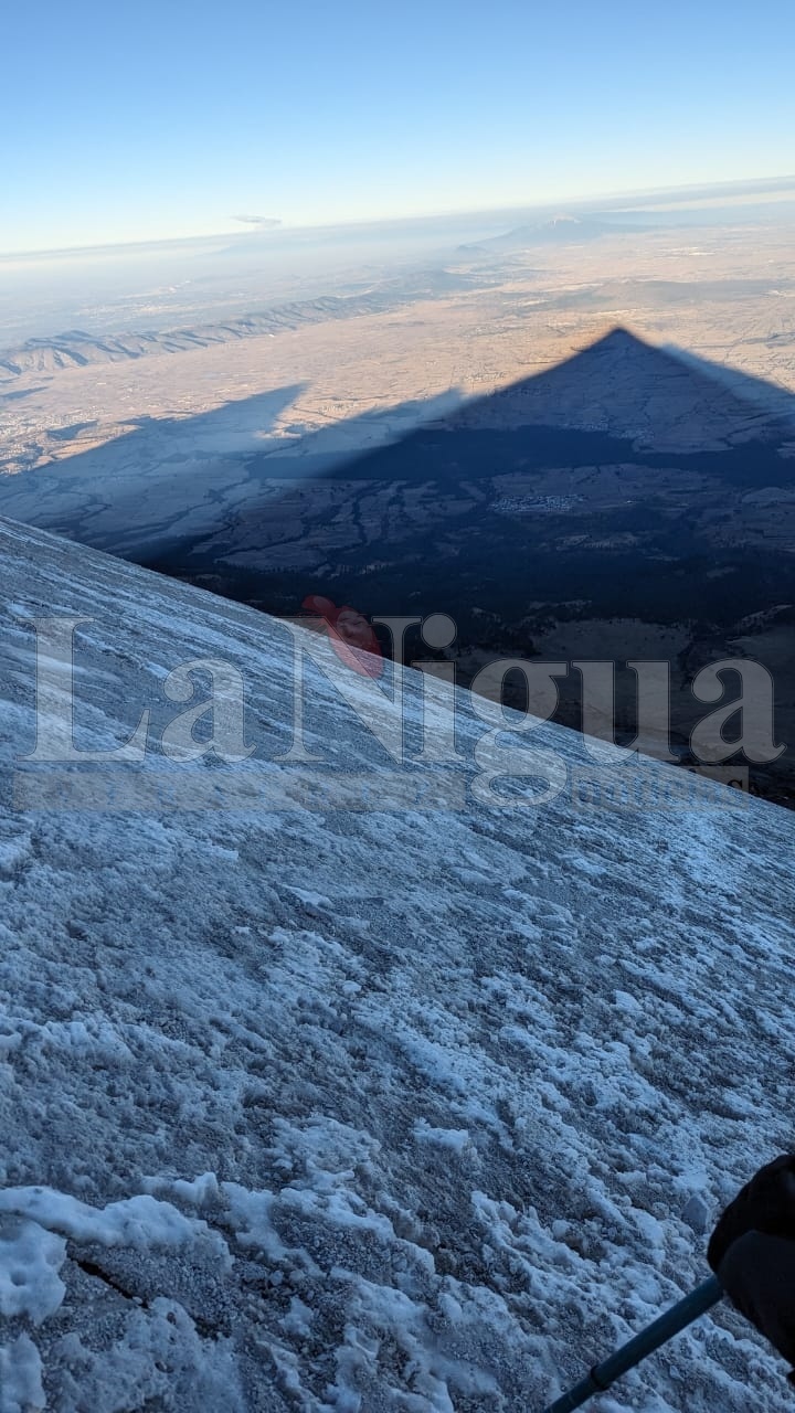 Desaparición del glaciar Jamapa en el Pico de Orizaba traerá graves riesgos ambientales y para el turismo de alpinismo 3 Imagen de WhatsApp 2024 10 07 a las 21.29.50 3b7263a6