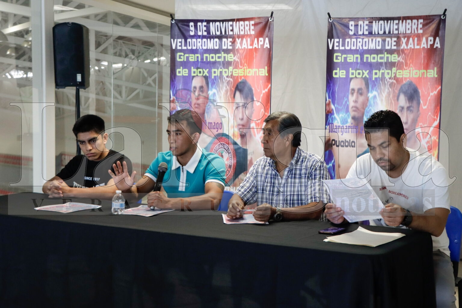 Anuncian gran función de Box profesional en el Velódromo Internacional de Xalapa
