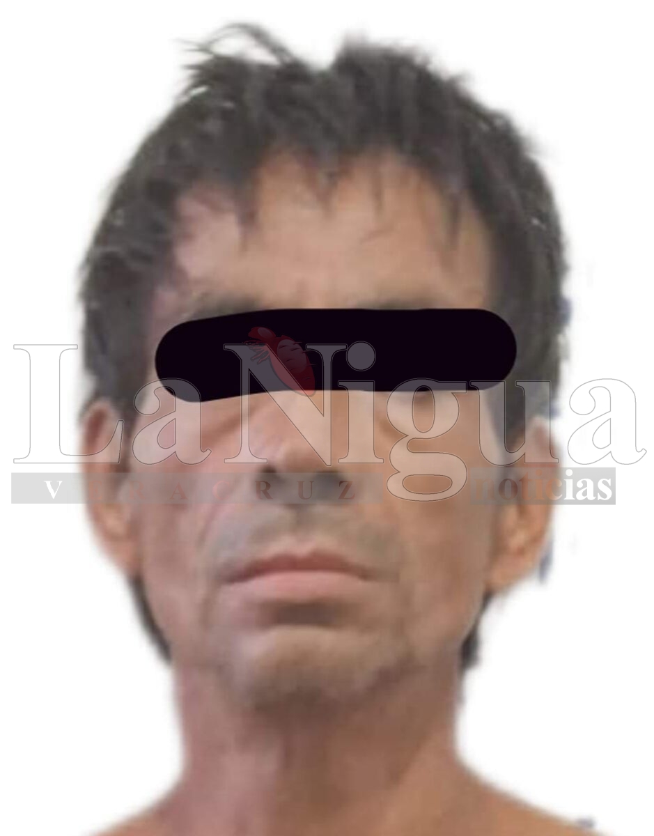 Detienen a sujeto con 15 dosis de cristal en Las Choapas