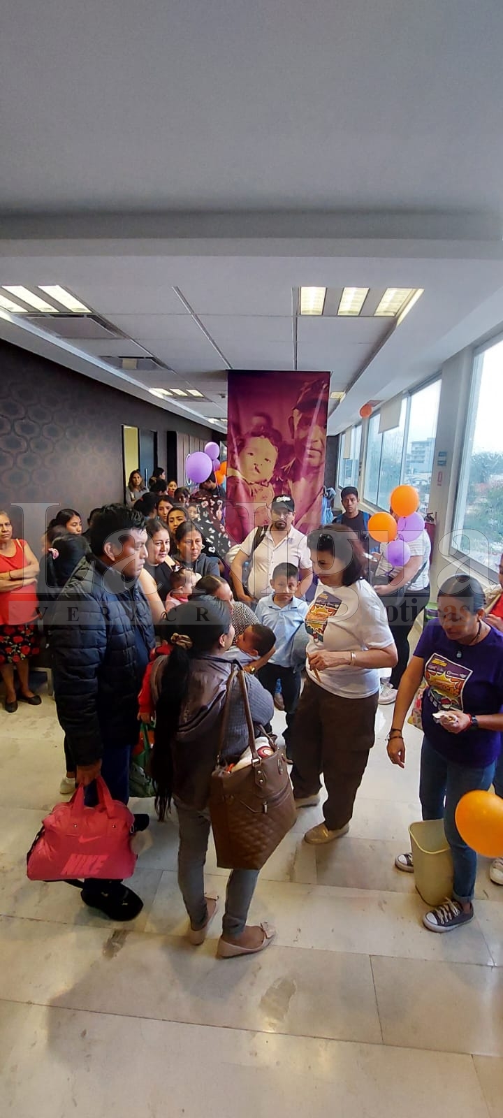 ARRANCA CAMPAÑA CLAYPA #61, VAN POR MÁS SONRISAS. 8 WhatsApp Image 2024 11 11 at 08.53.32