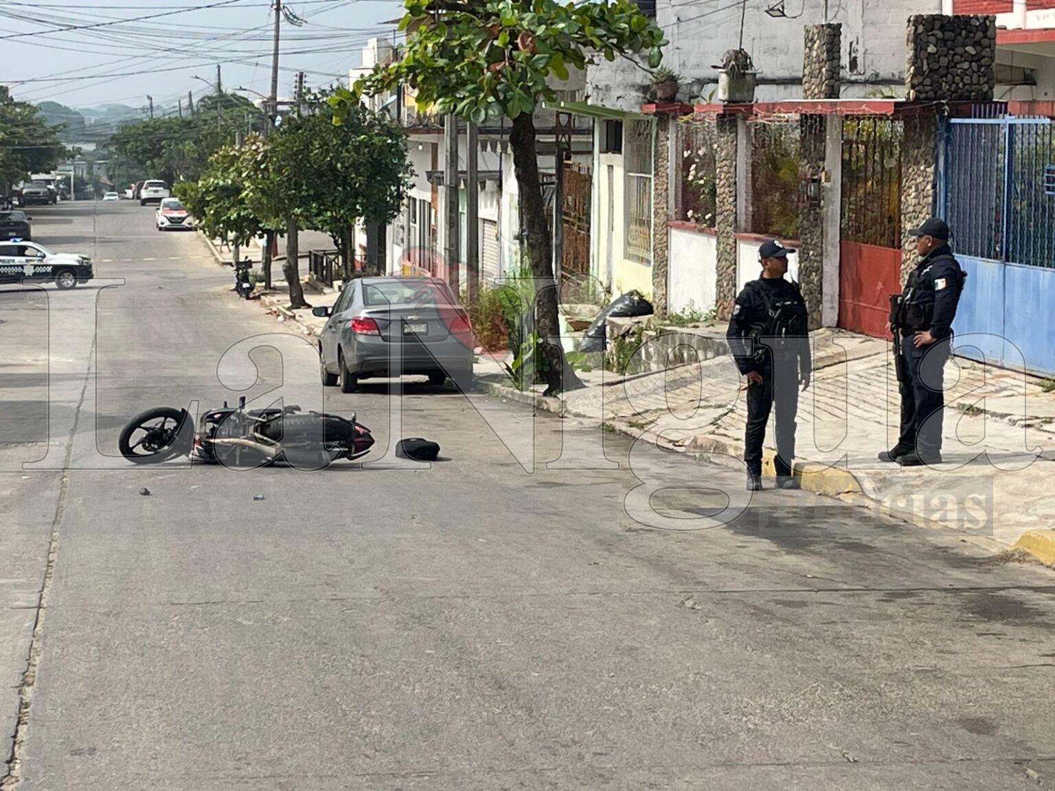 Persecución a balazos por asalto al salir de banco, en Acayucan; 1 detenido.