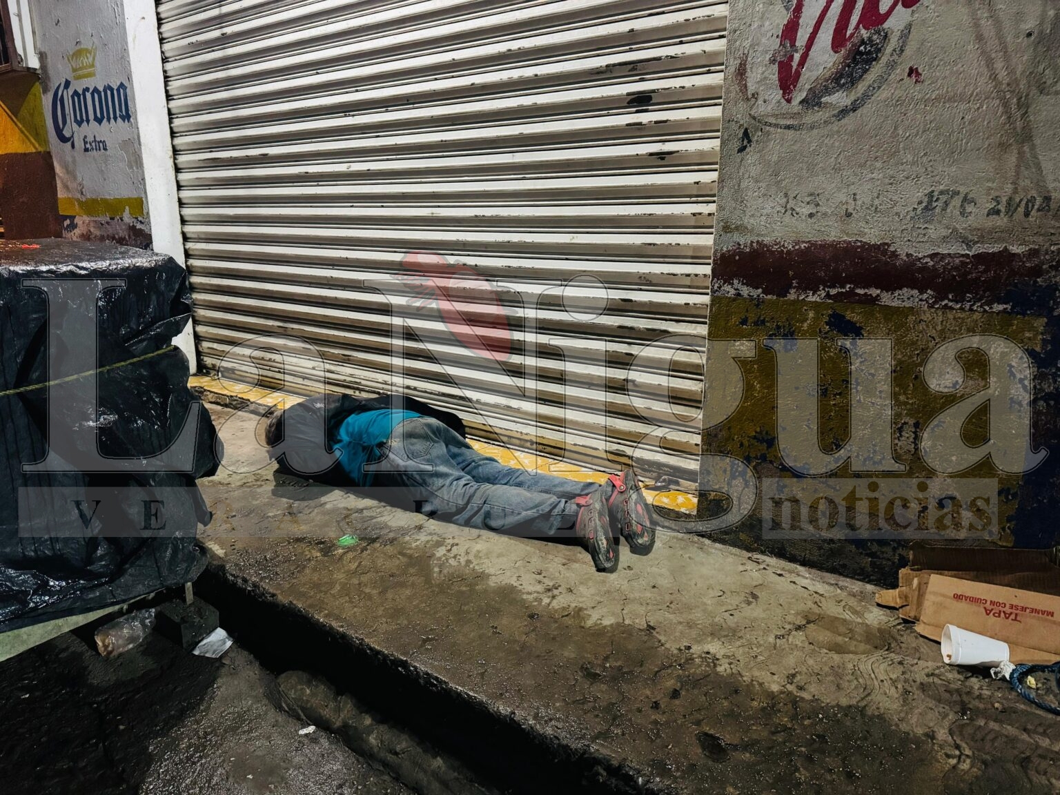 Ebrio estuvo a punto de morir al quedar expuesto a las bajas temperaturas