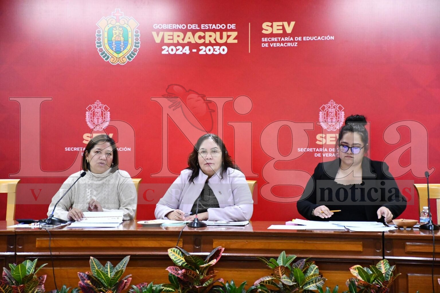 Planeación y orden administrativo avanza en la SEV