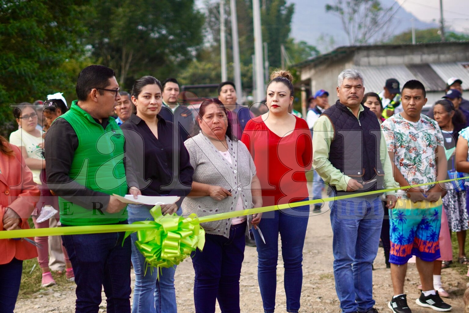 Histórica inauguración de electrificación en la colonia 3 de Mayo, Chocamán
