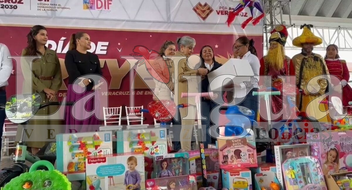 DIF entrega más de 8 mil juguetes a niñas y niños por Día de Reyes