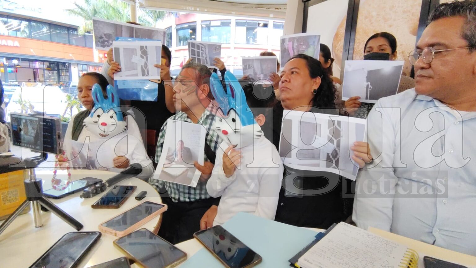 Familiares y amigos exigen justicia para Maribel “N” tras su detención en Rafael Delgado