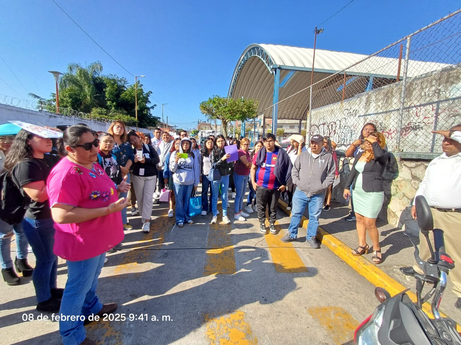 Alumnos de la UPAV Córdoba exigen pago a maestros; inician paro de actividades