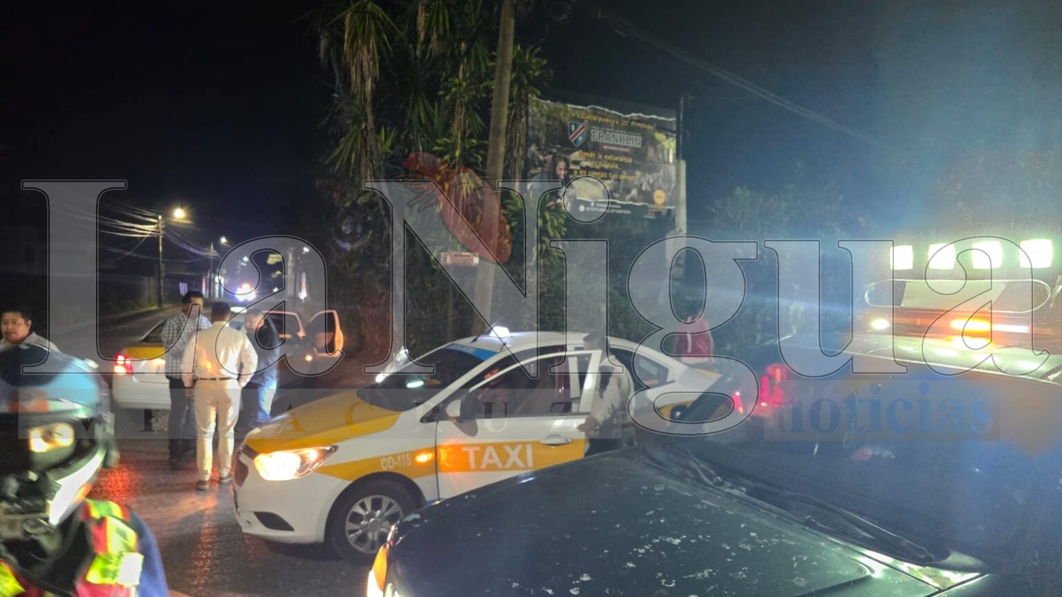 Desaparece taxista de Córdoba tras reporte de asalto.