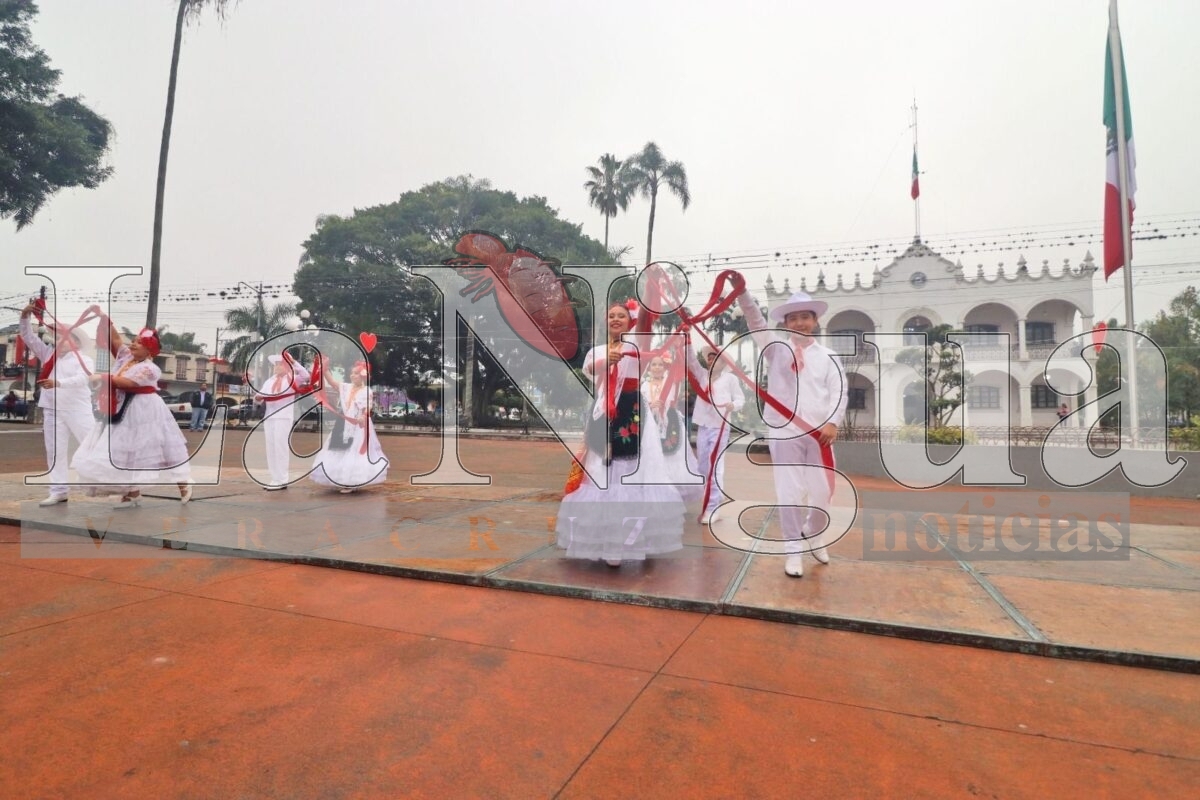 Conmemoran autoridades municipales el Día de la Bandera 9 img 20250224 wa01923038803572627310962