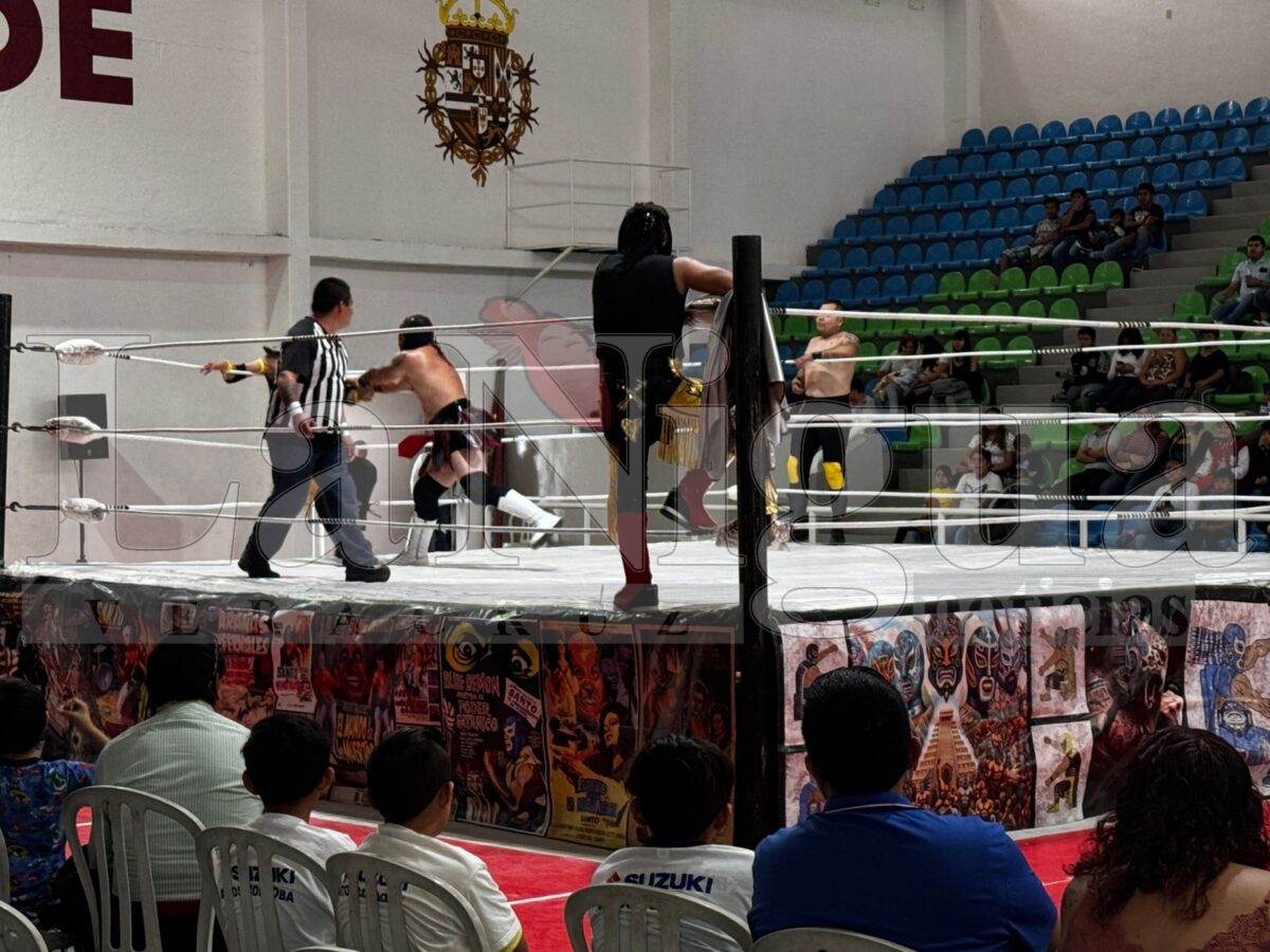 Realiza COMUDE festejo de Reyes Magos a niños cordobeses