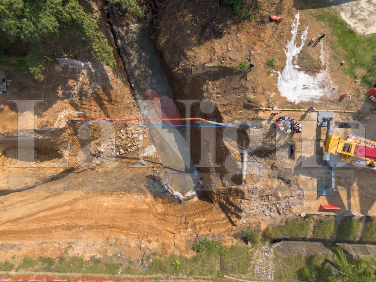 Comienza instalación de estructuras de concreto en socavón del boulevard Tratados de Córdoba