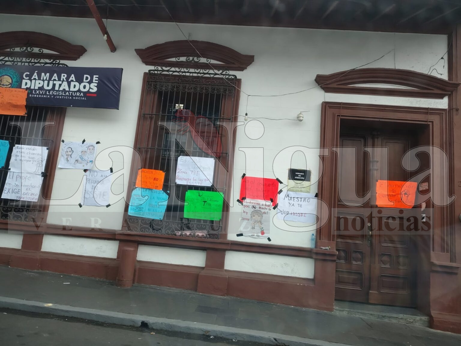 Maestros se movilizan contra reforma al ISSSTE