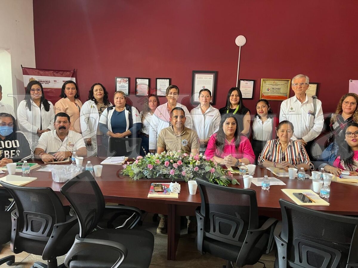 Exponen programas de salud en Mesa de Trabajo Interinstitucional Permanente