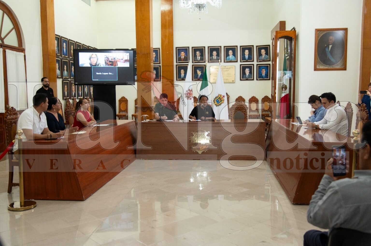 En Sesión de Cabildo amplían plazo para pago de Impuesto Predial y toman protesta Comités de Obra y Servicios