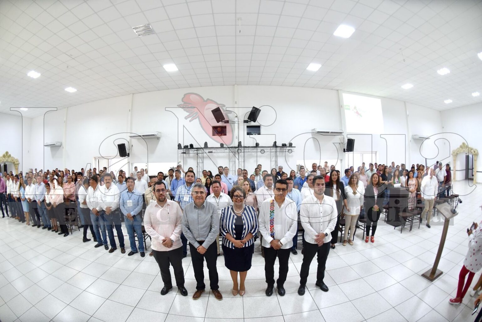 Cerrar administraciones municipales con honestidad y transparencia, exhorta diputado