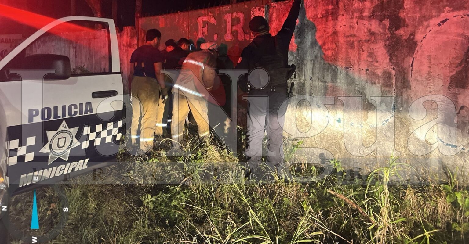 Protección Civil atiende el cuarto incendio del día en carretera a Cuichapa