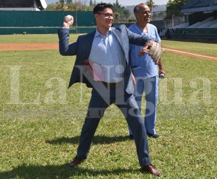 El béisbol tiene aroma a Café;<br>Diablos Harp Helu, ganó 15-4 6 img 20250319 wa00099084725210417914493