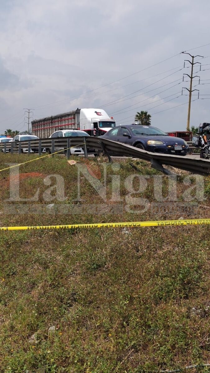 Cierre parcial en autopista Córdoba-Veracruz tras volcadura de tráiler 8 img 20250326 wa01995960151314009813212